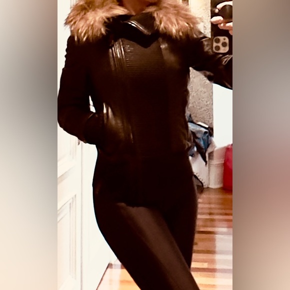 Veste RUDSAK EN CUIR noir avec collet en fourrure amovible - Picture 8 of 8